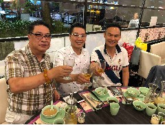 2018-06-21 熱烈祝賀由清遠(yuǎn)人陳國(guó)強(qiáng)先生擔(dān)任創(chuàng)會(huì)會(huì)長(zhǎng)的香港國(guó)際廚藝交流協(xié)會(huì)成立並將於本年8月8日舉行成立就職典禮